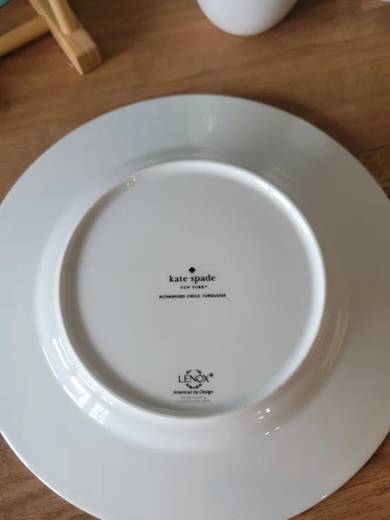 Kate Spade Lenox Plates And Mugs - Picture 3 of 3